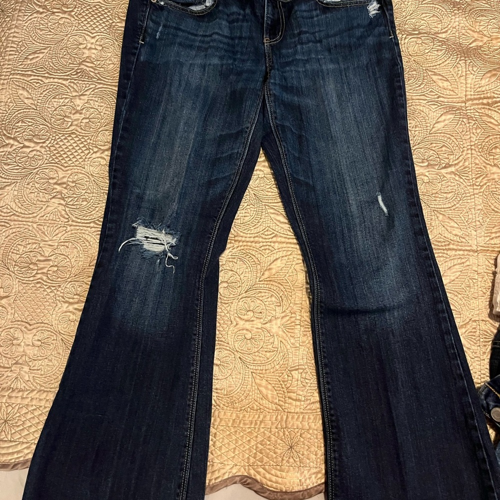 American Eagle Outfitters